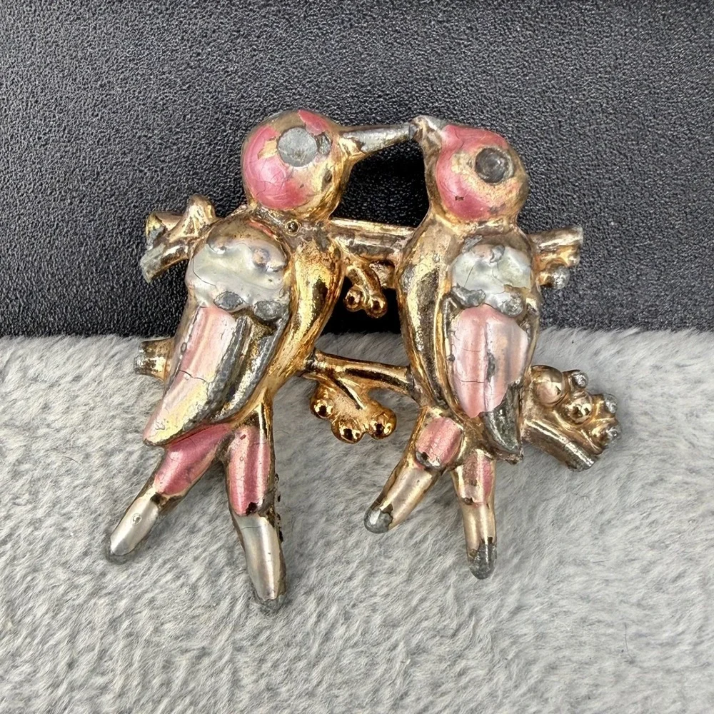 Vintage Estate Brooch Pink Love Birds Gold Tone Enamel Bird Pin